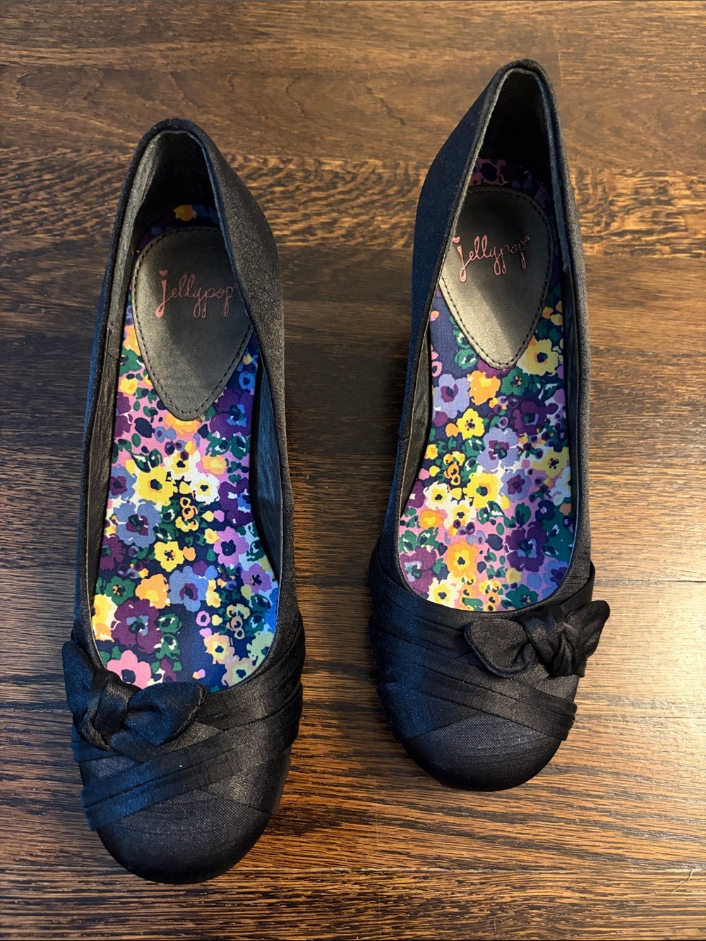 Jellypop Black Women's Floral-Insole Bow Ballet Flats